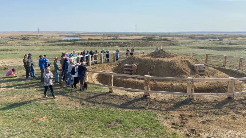 На Аркаиме прошла самая длинная в области автомобильная экскурсия