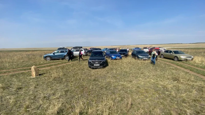 На Аркаиме прошла самая длинная в области автомобильная экскурсия